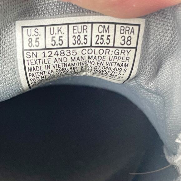 Skechers Gray Go Walk Slip Ins memory foam athletic shoes Sneakers 8.5 - Picture 7 of 7